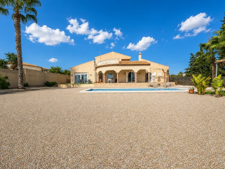Villa for Sale in Valle Del Sol, Murcia 1