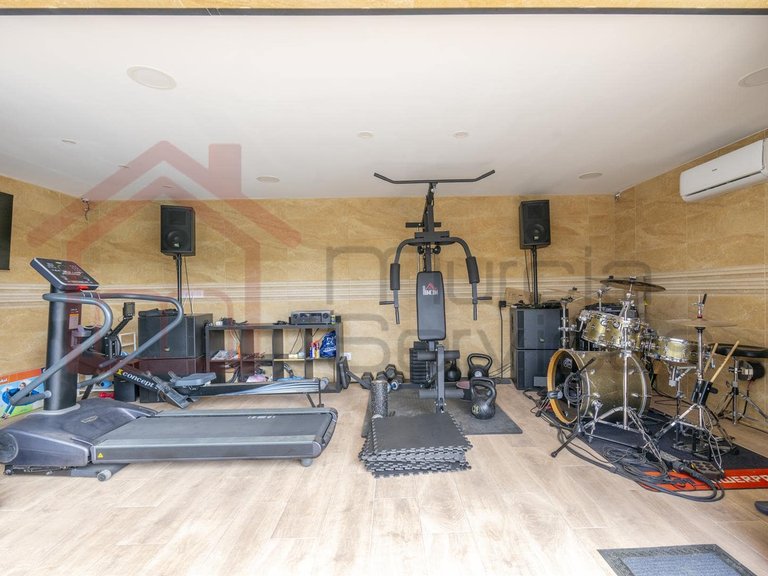 Villa for Sale in Pinar De Campoverde, Alicante 46