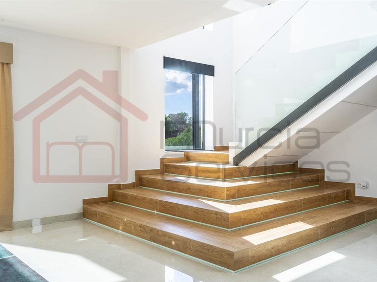 Villa for Sale in Pinar De Campoverde, Alicante 25