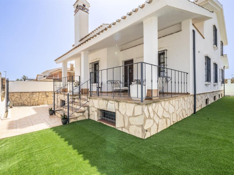 Villa for Sale in Costa Calida Santiago De La Ribera, Murcia 1