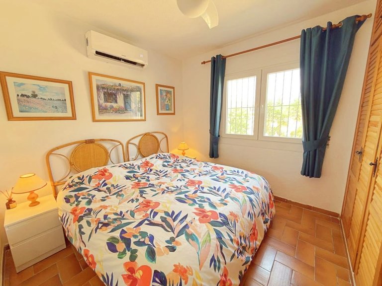 Apartment for Sale in Villamartin, Alicante 19