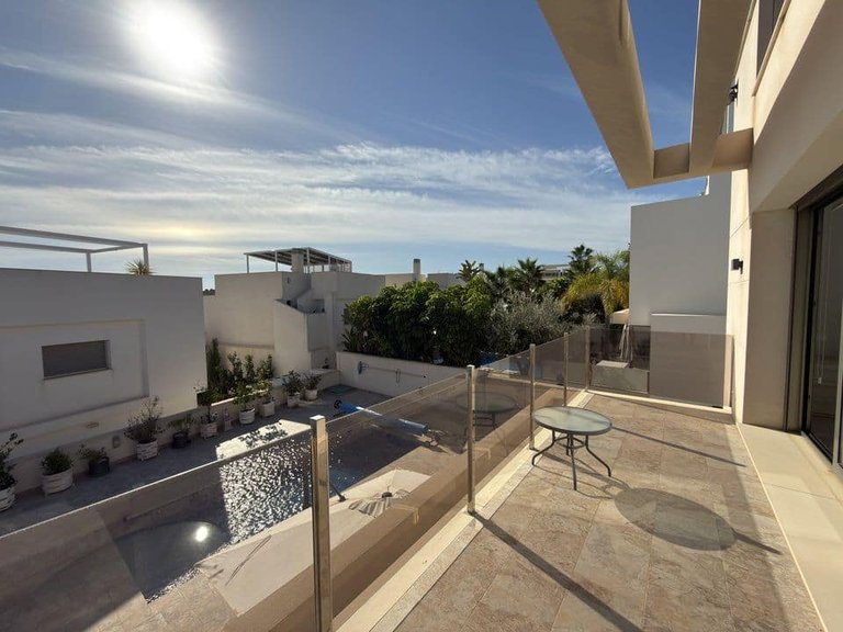 Villa for Sale in San Miguel De Salinas, Murcia 25