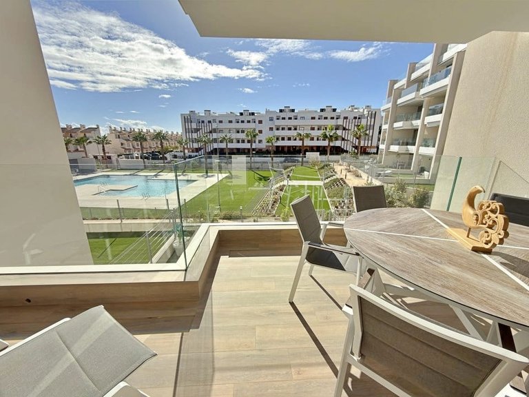 Apartment for Sale in Villamartin, Alicante 6