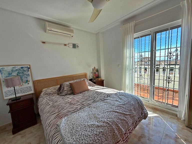 Town House for Sale in Lomas De Cabo Roig, Alicante 22