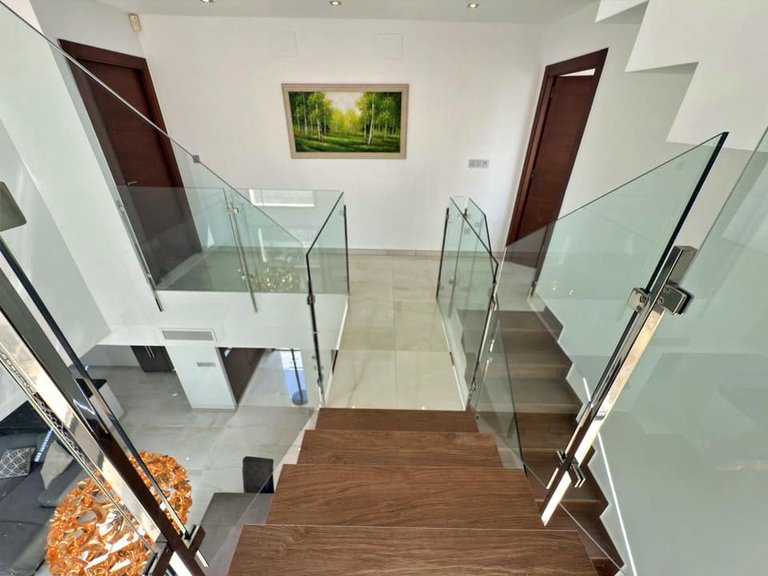 Villa for Sale in Villamartin, Alicante 37