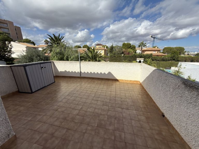 Villa for Sale in La Zenia, Alicante 34
