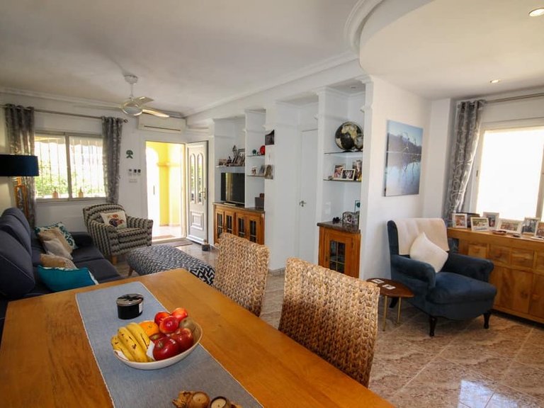 Town House for Sale in Villamartin, Alicante 12