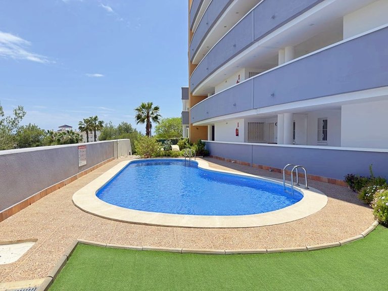 Apartment for Sale in Villamartin, Alicante 4