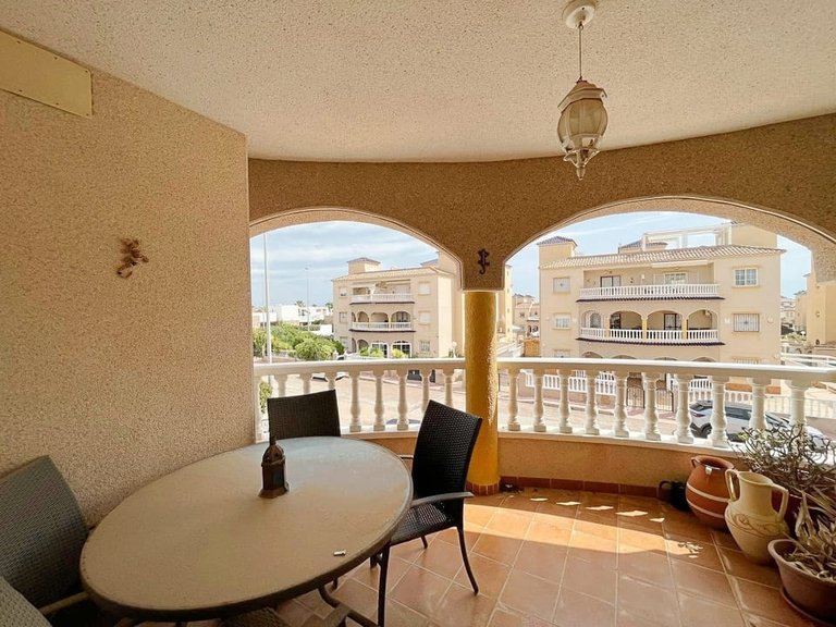 Apartment for Sale in Lomas De Cabo Roig, Alicante 7