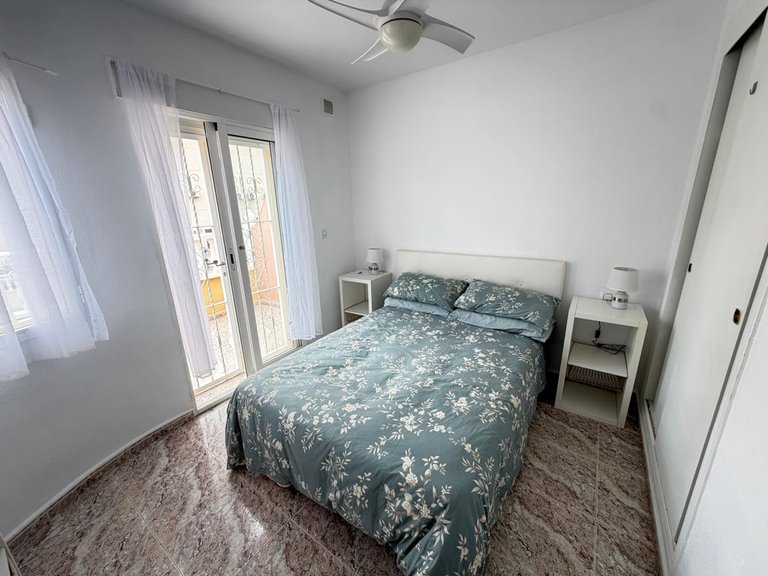 Town House for Sale in Villamartin, Alicante 11