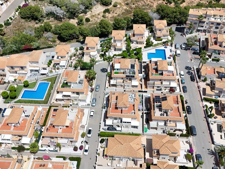 Villa for Sale in La Zenia, Alicante 32