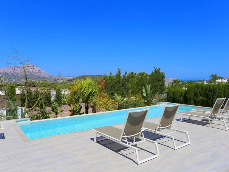 Villa for Sale in Javea, Alicante 4