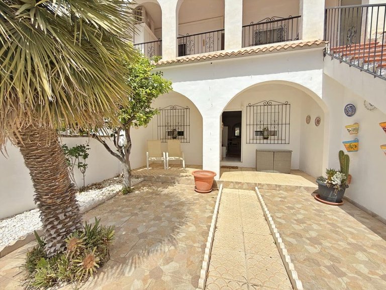 Apartment for Sale in Villamartin, Alicante 3