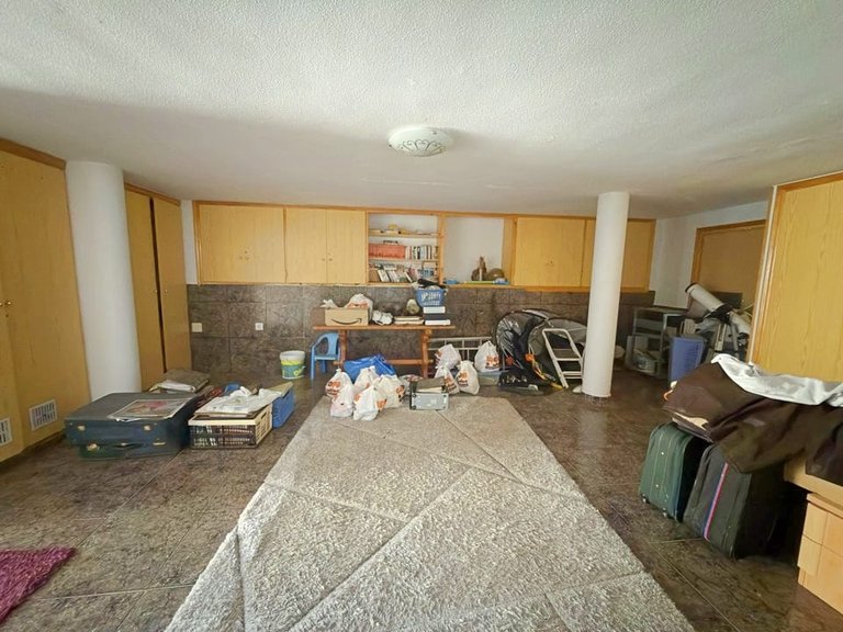 Villa for Sale in Villamartin, Alicante 25