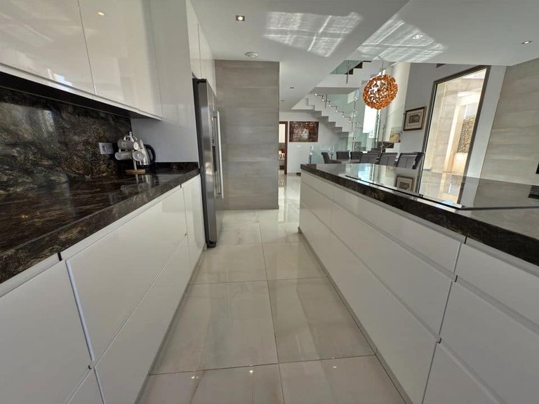 Villa for Sale in Villamartin, Alicante 18
