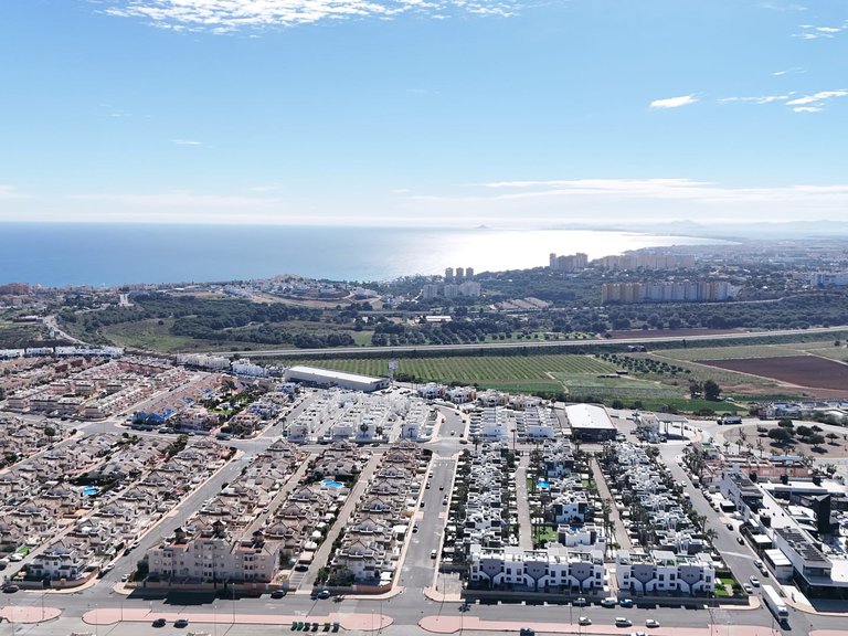 Town House for Sale in Lomas De Cabo Roig, Alicante 6
