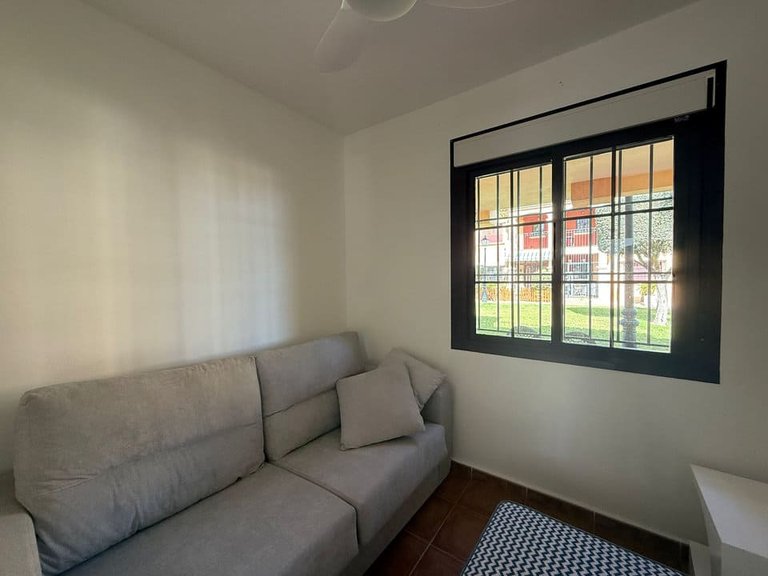 Apartment for Sale in Torrevieja, Alicante 14