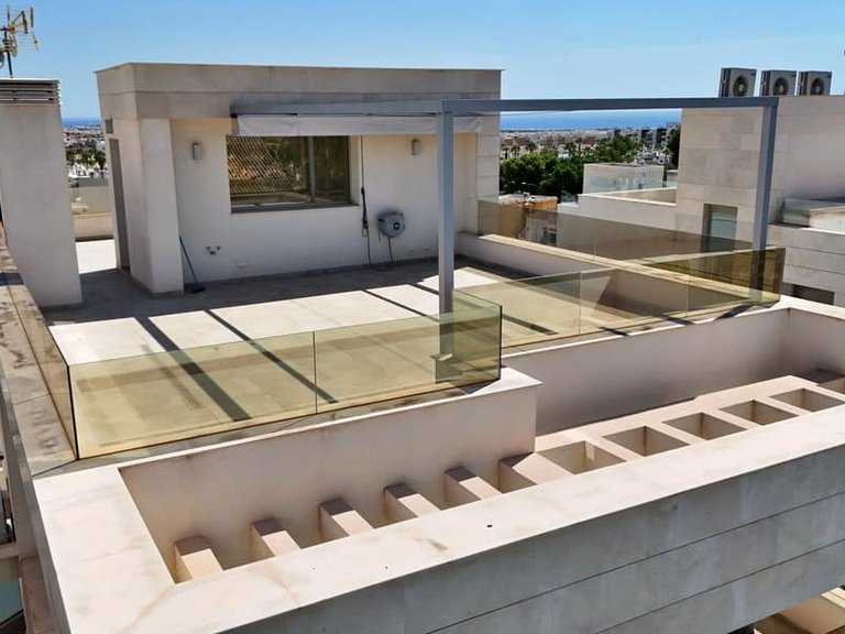 Villa for Sale in Villamartin, Alicante 40