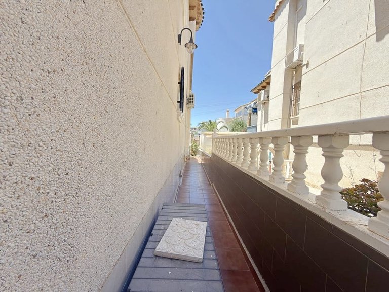 Villa for Sale in El Galan, Alicante 9