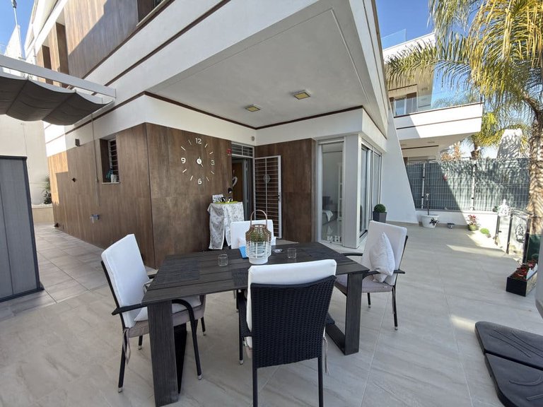 Villa for Sale in Blue Lagoon, Alicante 7
