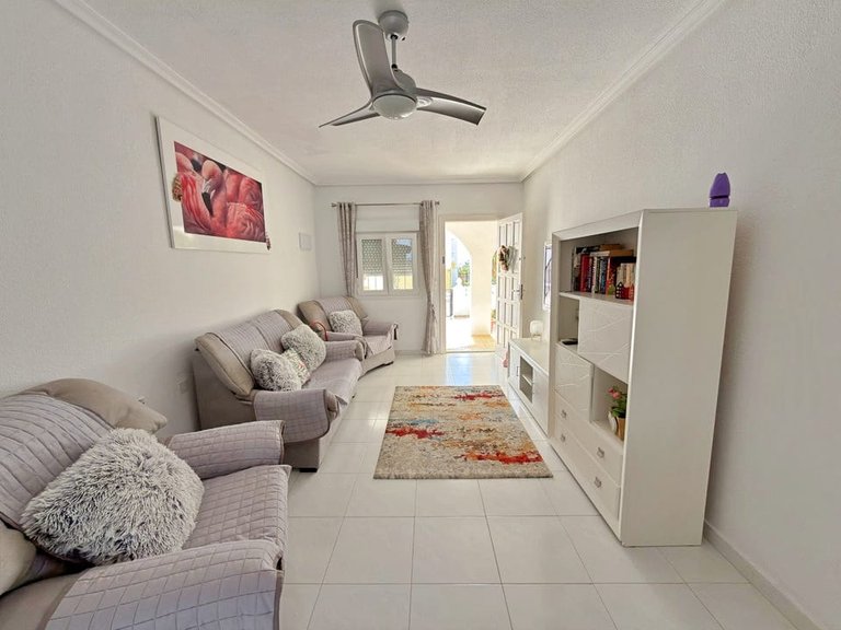 Apartment for Sale in Villamartin, Alicante 8