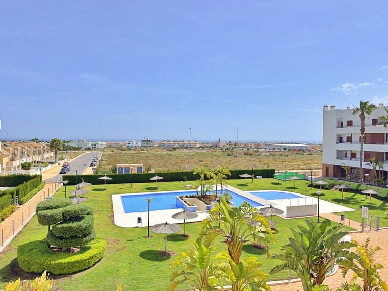 Apartment for Sale in Lomas De Cabo Roig, Alicante 4