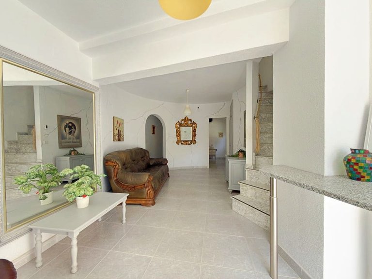 Villa for Sale in Villamartin, Alicante 16