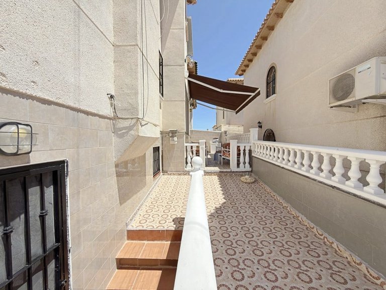 Villa for Sale in El Galan, Alicante 7