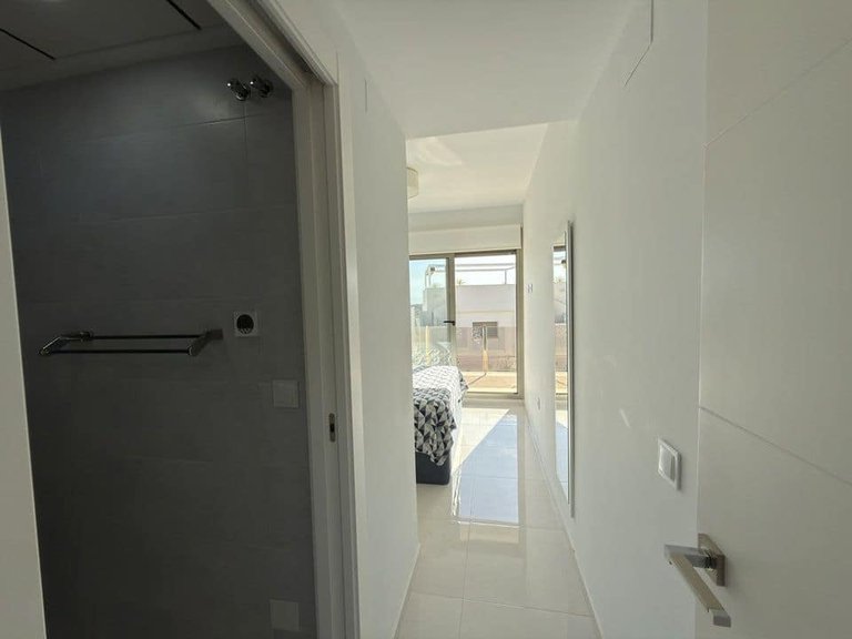 Villa for Sale in San Miguel De Salinas, Murcia 26