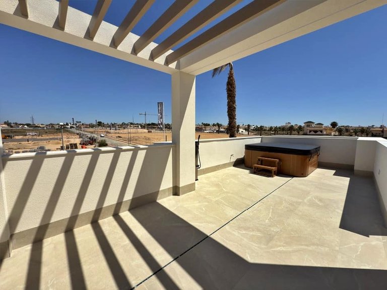 Villa for Sale in Ciudad Quesada, Alicante 40