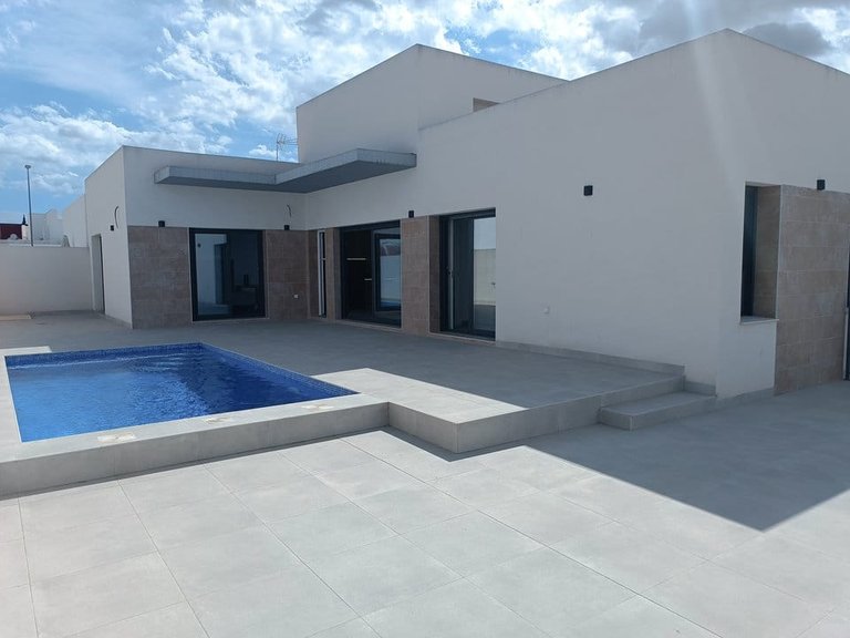 Villa for Sale in Daya Nueva, Murcia 3