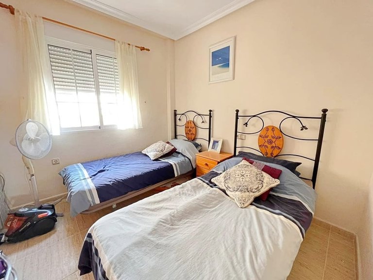 Apartment for Sale in Lomas De Cabo Roig, Alicante 10