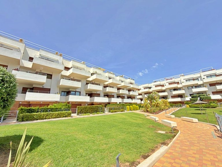 Apartment for Sale in Lomas De Cabo Roig, Alicante 7