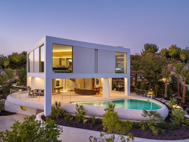 Villa for Sale in Las Colinas Golf, Alicante 2