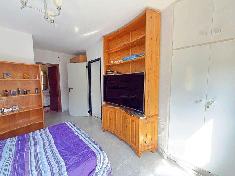 Villa for Sale in Villamartin, Alicante 29