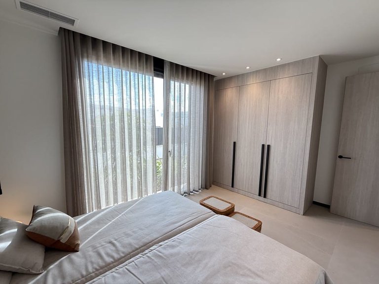 Villa for Sale in La Finca Golf, Alicante 24