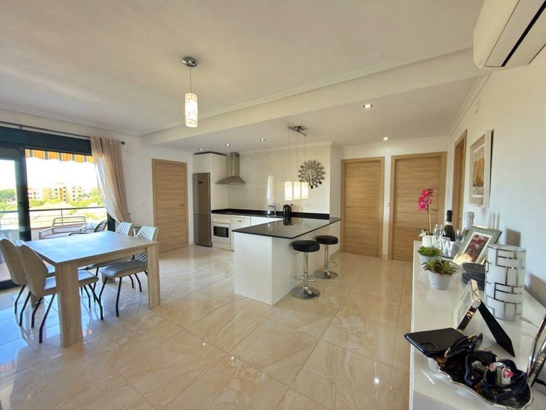 Apartment for Sale in Campoamor Golf, Alicante 5