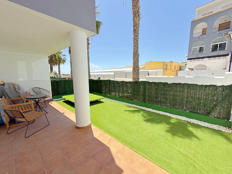 Apartment for Sale in Villamartin, Alicante 2