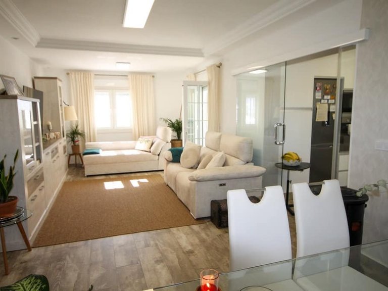 Villa for Sale in Villamartin, 7