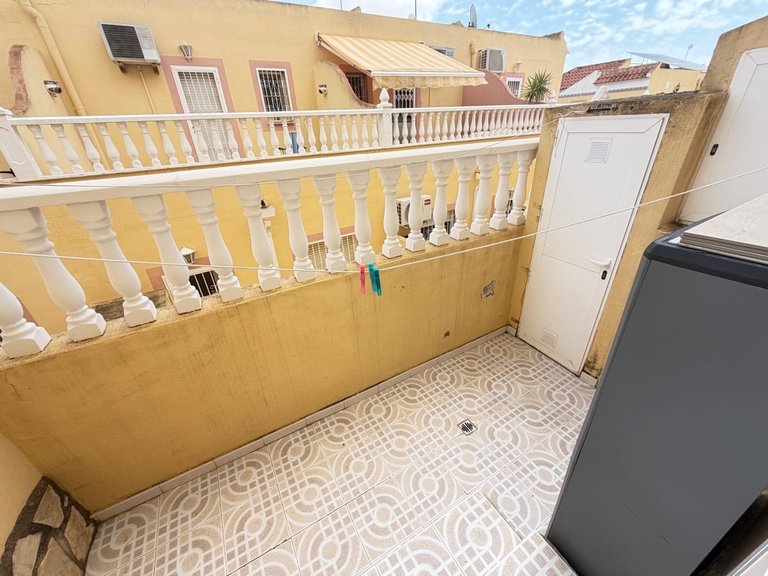 Town House for Sale in Villamartin, Alicante 10