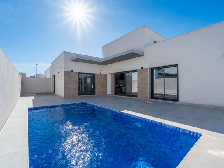 Villa for Sale in Daya Nueva, Murcia 1