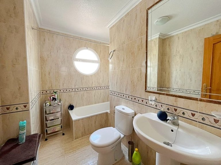 Apartment for Sale in Lomas De Cabo Roig, Alicante 11