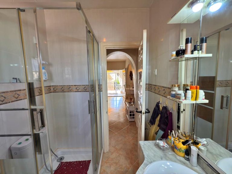 Villa for Sale in Blue Lagoon, Alicante 29