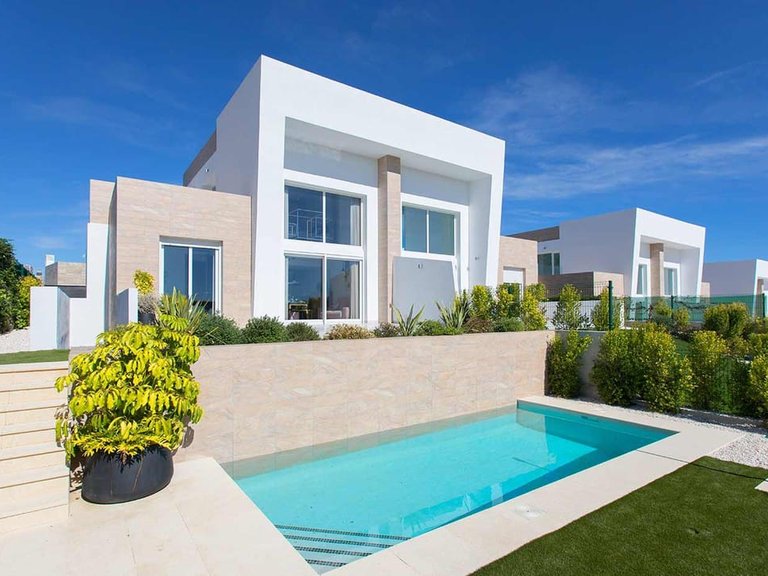 Town House for Sale in La Finca Golf, Alicante 1
