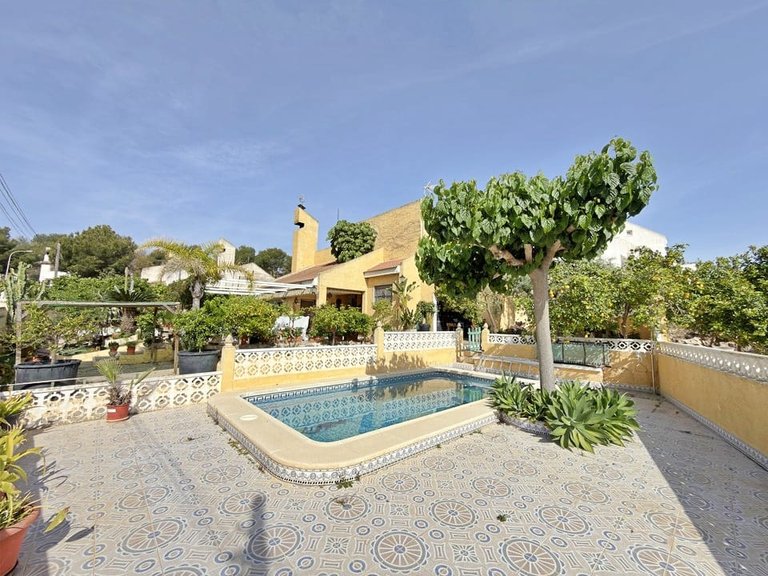 Villa for Sale in San Miguel De Salinas, Alicante 5