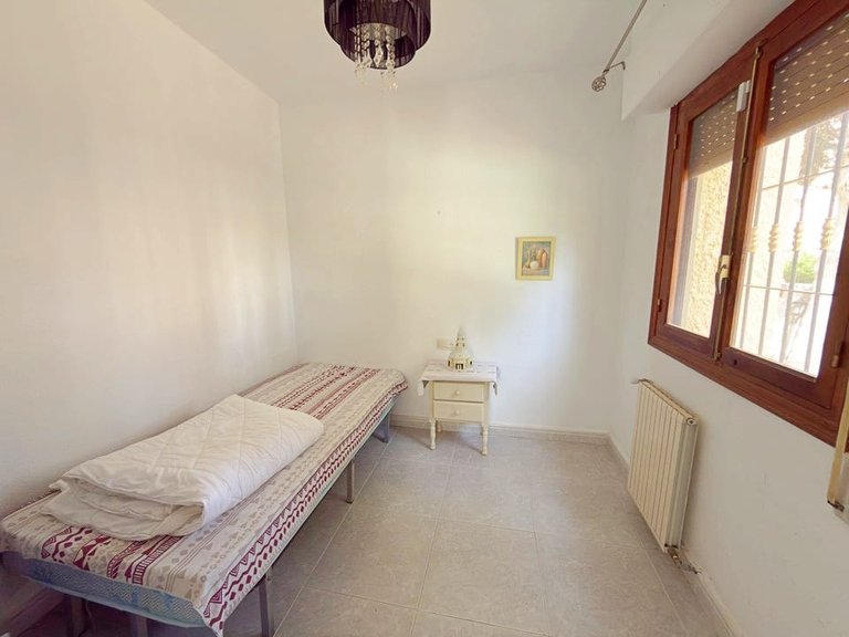 Villa for Sale in Villamartin, Alicante 18