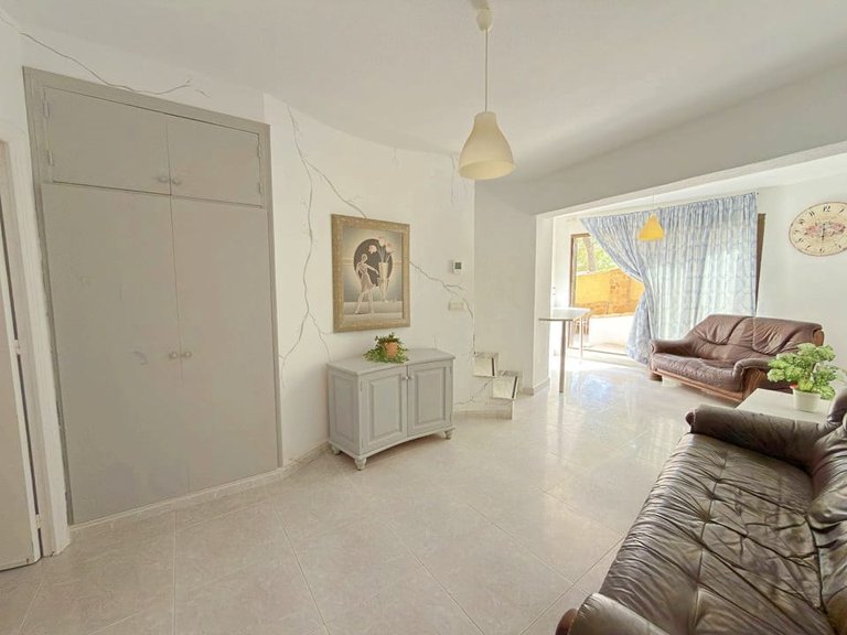 Villa for Sale in Villamartin, Alicante 17