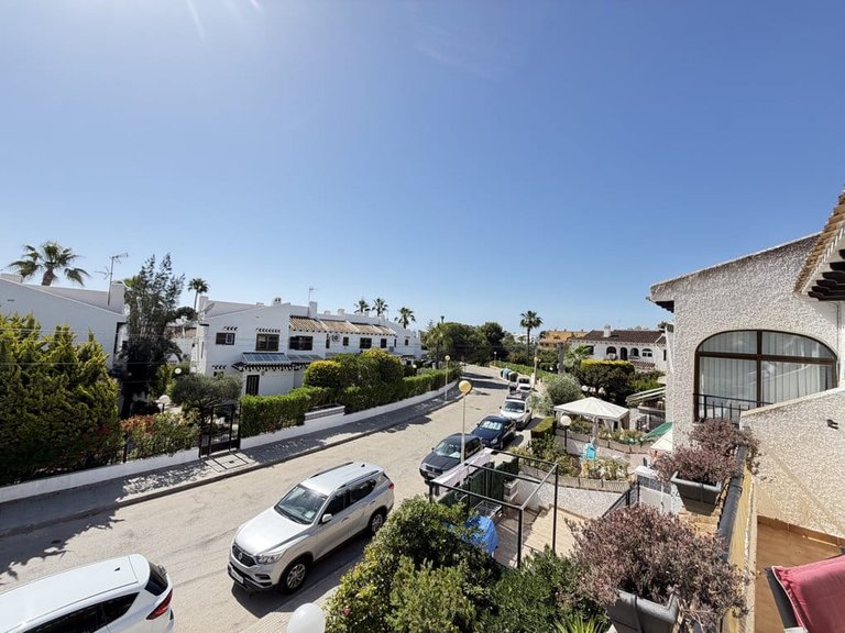 Apartment for Sale in Cabo Roig, Alicante 18