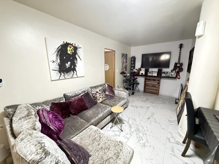 Villa for Sale in Villamartin, 20