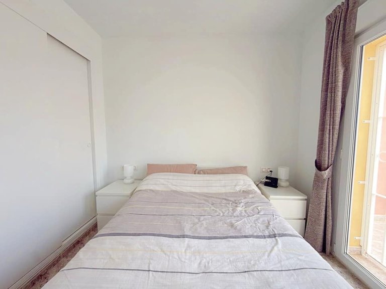 Town House for Sale in Villamartin, Alicante 28